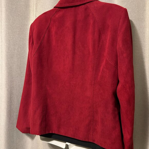 Conrad C - Proportion Petite Burgundy Micro Suede Zip Front Jacket - Size 16P - Picture 3 of 12